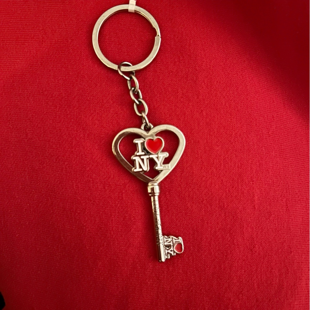 I ❤️ NY - silver keychain